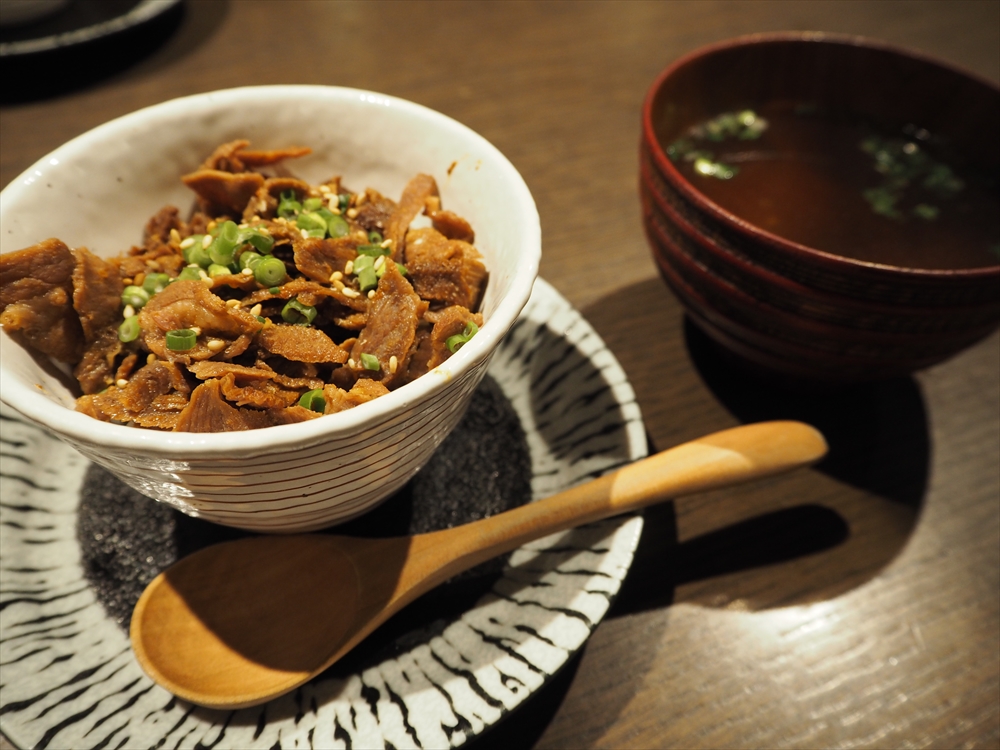 和牛で作ったお肉のご飯物・お吸い物